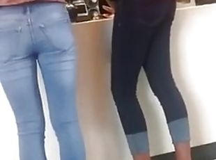 Perfect teen with perky ass in leggings thick white pawg bubble booty