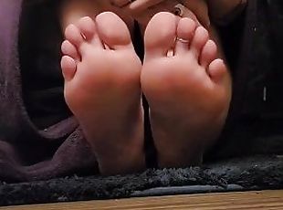 Late Night feet!