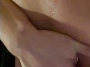 clitoris, paroasa, masturbare-masturbation, pasarica, amatori, milf, cu-degetelul, solo, uda, bruneta