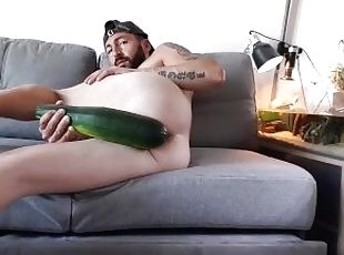 fart on zucchini