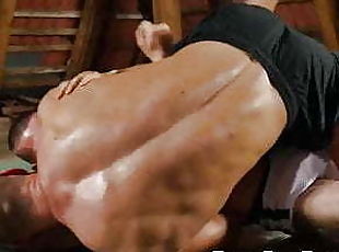 Adorable wrestler bareback banged by muscle hunk Luke Ward 