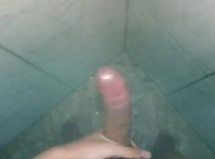 Boy cum in the bath rubbing his big cock