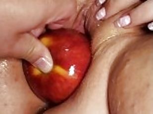 Apple Cream Dream - Squirting dripping wet orgasm, food insertion