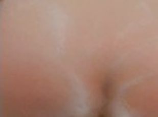 cul, baignade, masturbation, amateur, anal, milf, jouet, belle-femme-ronde, gode, bout-a-bout