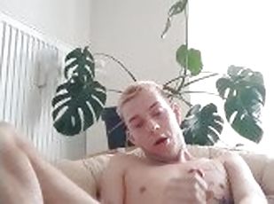 gay, cu-degetelul, sperma, excitat, solo, baietel