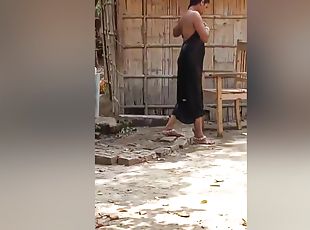 Today Exclusive-village Bhabhi Outdoor Bathing Part 3