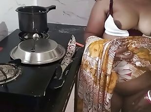 Devar bhabhi doggy style hardcore fuck in the kitchen with dirty talk in hindi.bhabi ko devar ne mein choda