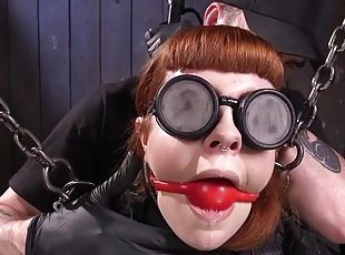 babes, bdsm, rousse, bondage, tatouage