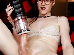 Milking Out 2 V-Day Cumshots! [Honey Play Box]