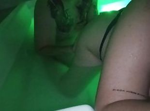 I fuck my friend's boyfriend in the jacuzzi