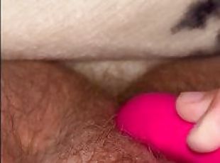 Double orgasm on clit - 80s full bush close up