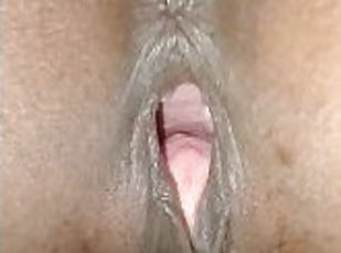 friends BM pussy is open now you can see her cervix