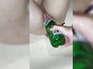 mandi, botol, memasukkan-tangan-ke-dalam-vagina, rusia, muncrat, amatir, buatan-rumah, pelacur-slut, fetish-benda-yang-dapat-meningkatkan-gairah-sex, realitas